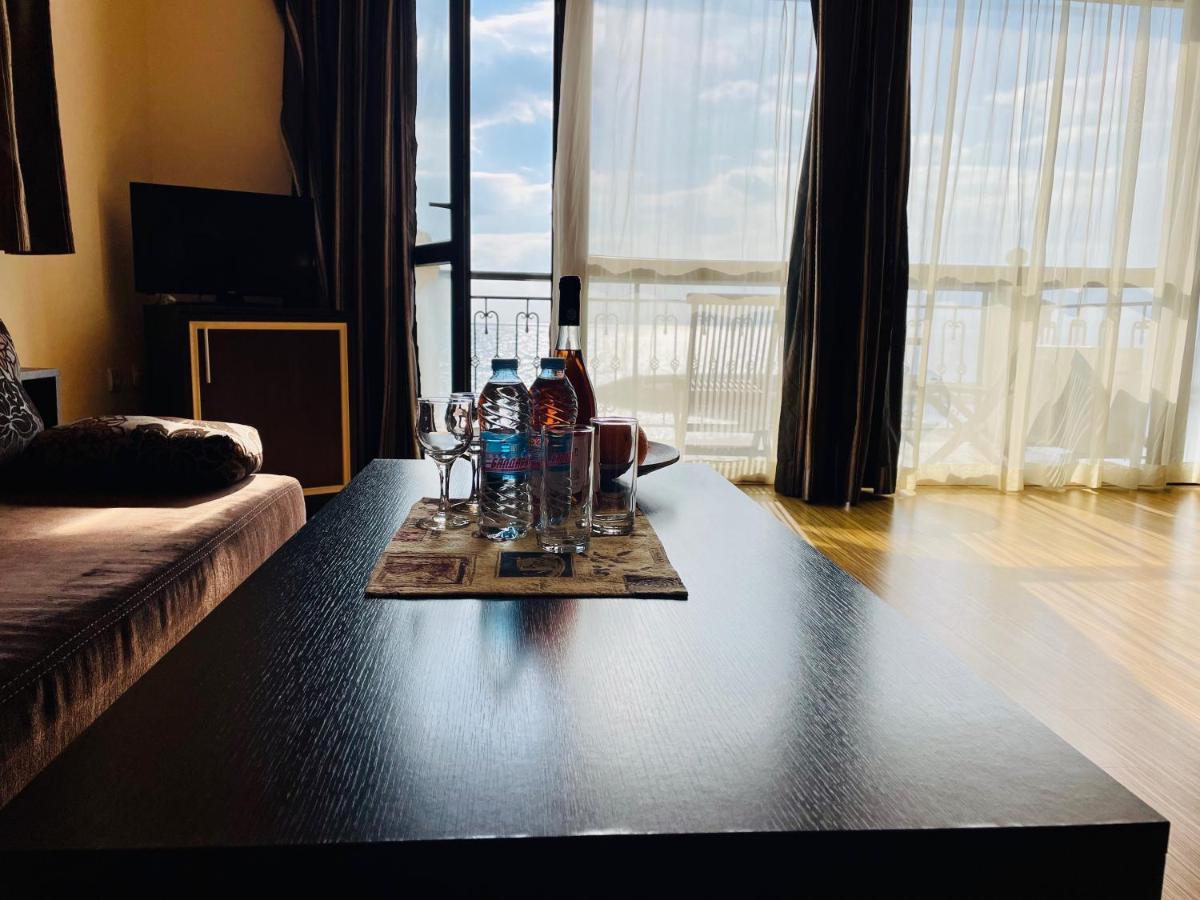 At The American'S Hotel Pomorie Eksteriør billede